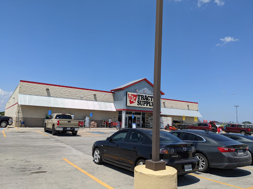 Home Improvement Store «Tractor Supply Co.», reviews and photos, 2754 Saratoga Blvd, Corpus Christi, TX 78415, USA