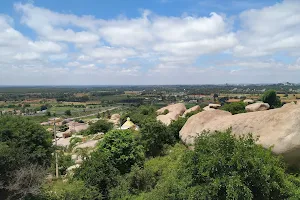 Aavathi Gudda Viewpoint image