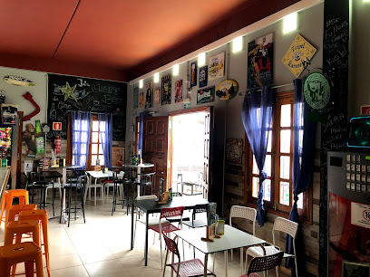 Cafeteria cerveceria de cine - PLAZA DE SINTES, S/N, 35330 Teror, Las Palmas, Spain