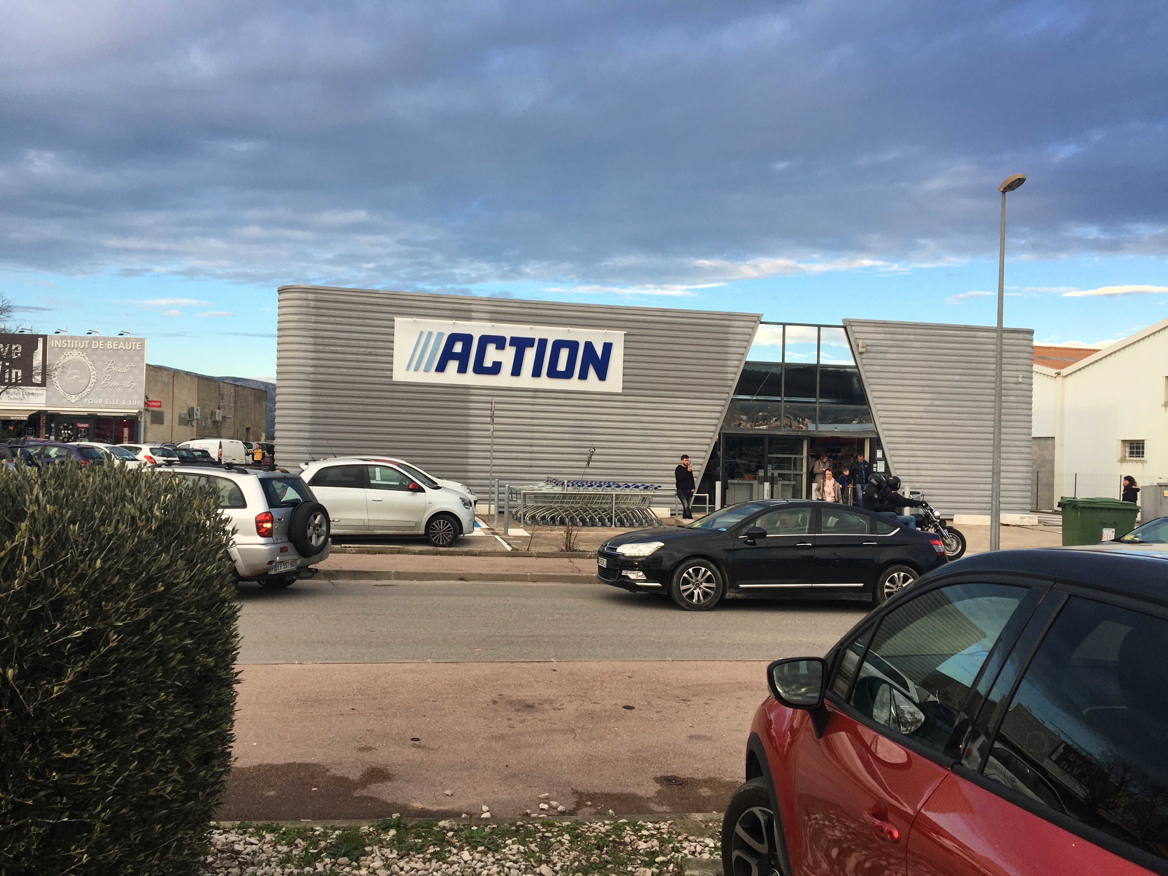 Photo n° 1 de l'avis de J. fait le 20/12/2019 à 08:22