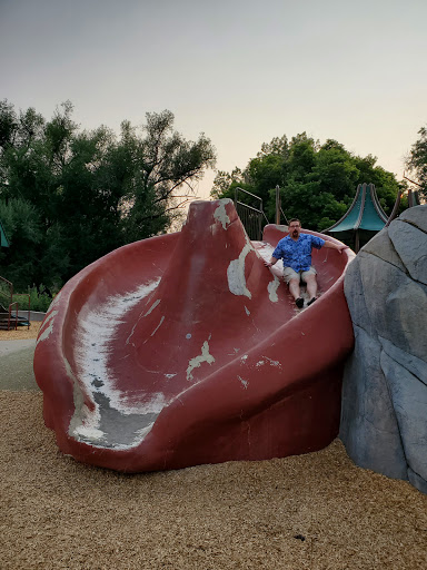 Park «Bear Creek Park», reviews and photos, 3550 S Raleigh St, Denver, CO 80236, USA