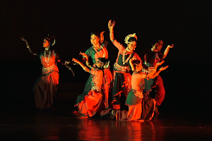 Aratrika Dance Group image