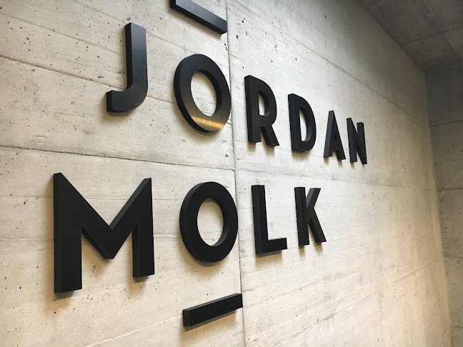 Molk & Jordan, communication à 360°