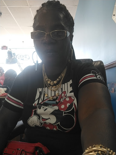 Shopping Mall «Circle Plaza Shopping Center», reviews and photos, 425-527 E Belt Blvd, Richmond, VA 23224, USA