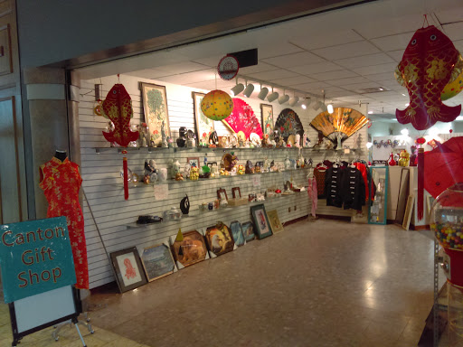 Shopping Mall «Southridge Mall», reviews and photos, 1111 E Army Post Rd, Des Moines, IA 50315, USA