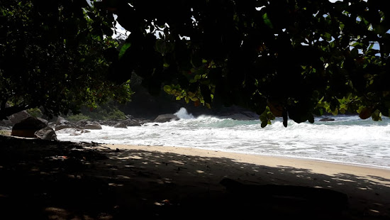 Praia da Caveira