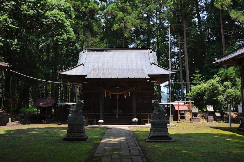 村主八幡神社