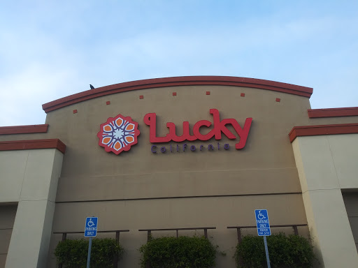 Supermarket «Lucky», reviews and photos, 200 Country Club Gate Center, Pacific Grove, CA 93950, USA
