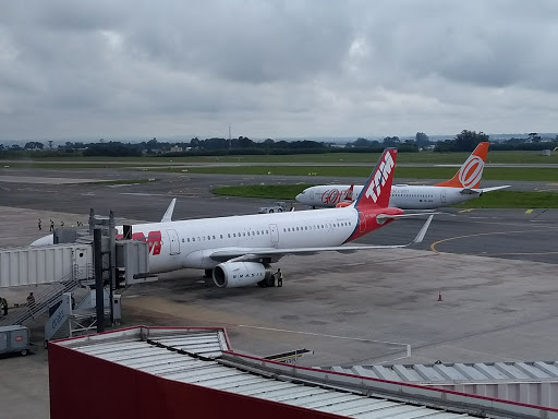 Estacionamento particular - Aeroporto Curitiba