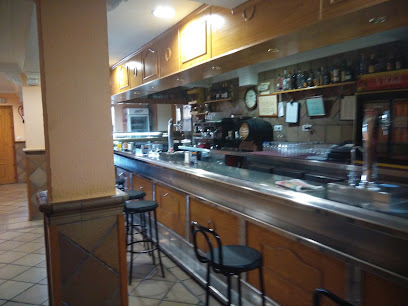 Restaurante Bar Buchon - Av. de Huelva, s/n, 11540 Sanlúcar de Barrameda, Cádiz, Spain