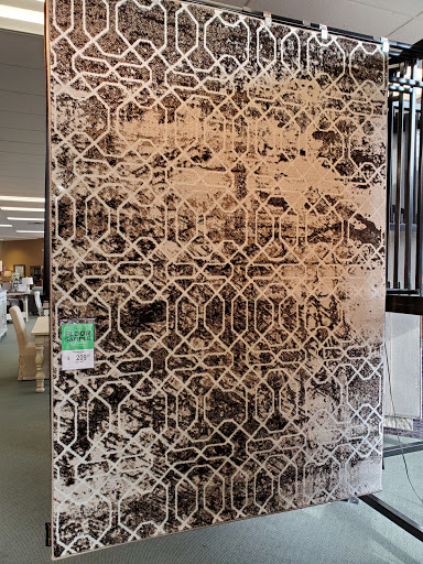 Furniture Store «Raymour & Flanigan Furniture and Mattress Store», reviews and photos, 1314 US-22, Phillipsburg, NJ 08865, USA