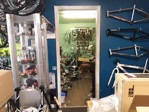 Bicycle Store «Chip-N-Dale BMX», reviews and photos, 1240 Monmouth Rd, Mt Holly, NJ 08060, USA