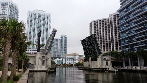 Tour Agency «Экскурсии в Майами, Туры, Гиды, Круизы, Рыбалка - Elite Travel Group», reviews and photos, 17395 N Bay Rd suite 212, Sunny Isles Beach, FL 33160, USA