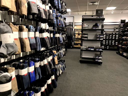 Shopping Mall «The Shops at Liberty Place», reviews and photos, 1625 Chestnut St, Philadelphia, PA 19103, USA