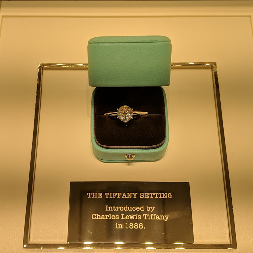 Jewelry Store «Tiffany & Co.», reviews and photos, 9700 Collins Ave, Bal Harbour, FL 33154, USA