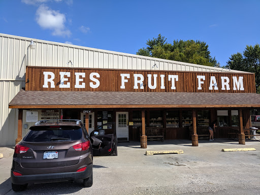 Produce Market «Rees Fruit Farm», reviews and photos, 2476 Hwy K4, Topeka, KS 66617, USA