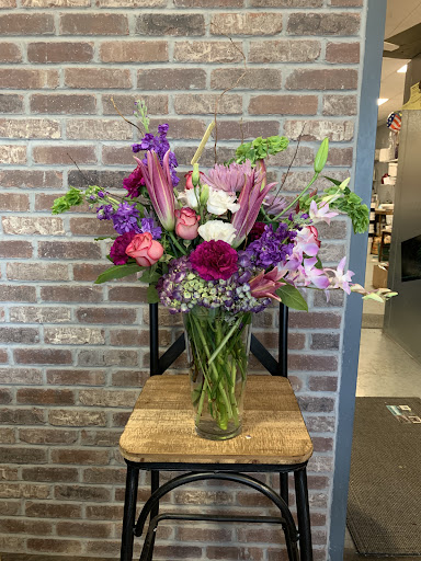 Florist «73 DAISIES», reviews and photos, 7418 Laurel Bowie Rd, Bowie, MD 20715, USA