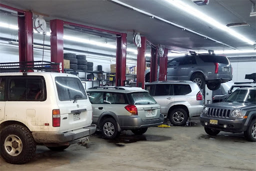 Car Repair and Maintenance «JH Mountain Auto Services», reviews and photos, 205 Warren Ave, Silverthorne, CO 80498, USA