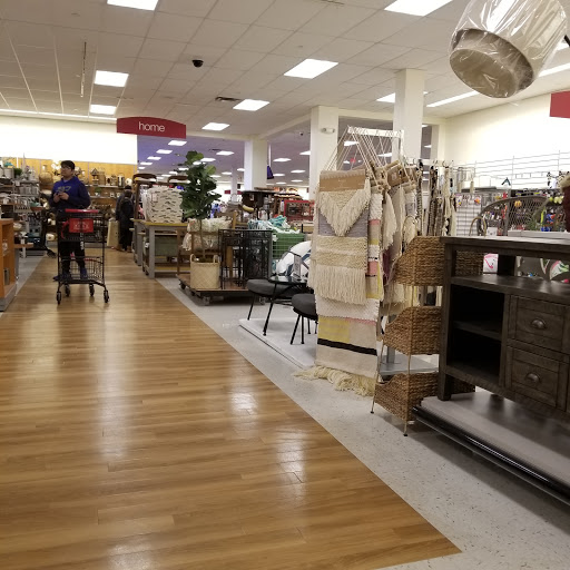 Department Store «T.J. Maxx», reviews and photos, 105 E Street Rd, Feasterville-Trevose, PA 19053, USA