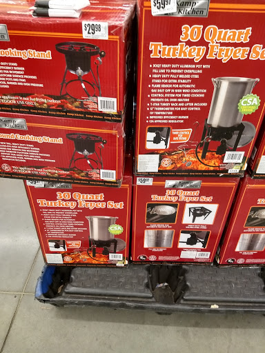 Grocery Store «H-E-B Grocery», reviews and photos, 97 Oyster Creek Dr, Lake Jackson, TX 77566‑4622, USA