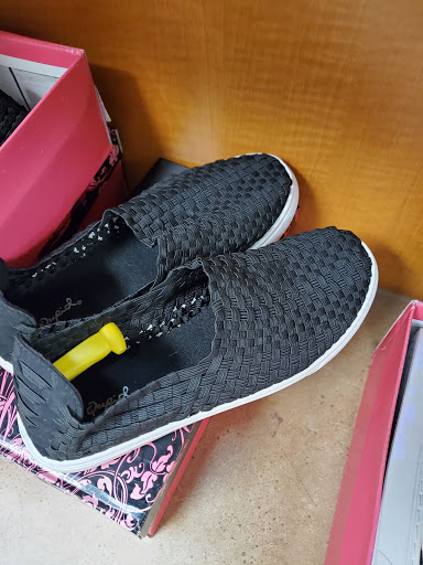 Discount Store «Fallas Paredes Discount Stores», reviews and photos, 308 E University Dr, Mesa, AZ 85201, USA