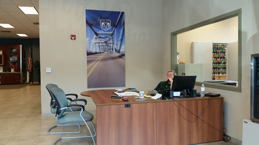 Car Dealer «Videon Chrysler Dodge Jeep RAM», reviews and photos, 4951 West Chester Pike, Newtown Square, PA 19073, USA