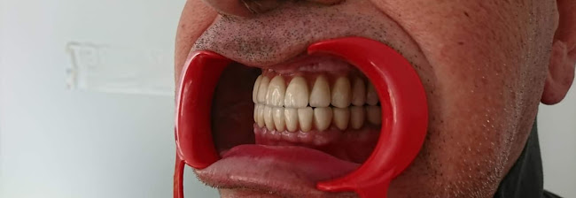 Dentallabor Transilvania - Dentist