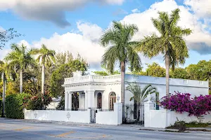 Villa Paula Miami image