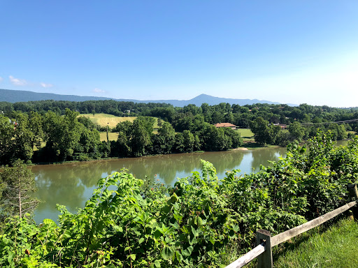 Golf Course «Caverns Country Club Resort», reviews and photos, 910 T.C. Northcott Blvd, Luray, VA 22835, USA