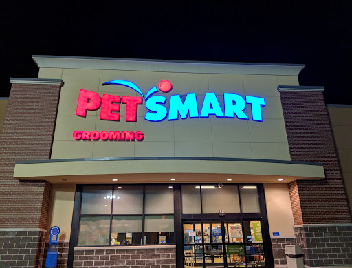 Pet Supply Store «PetSmart», reviews and photos, 1600 N Jackson St #310, Tullahoma, TN 37388, USA