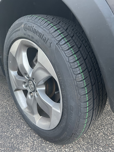 Tire Shop «Discount Tire Store - Apple Valley, MN», reviews and photos, 15102 Foliage Ave, Apple Valley, MN 55124, USA