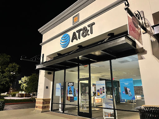 Cell Phone Store «AT&T Authorized Retailer», reviews and photos, 12569 Limonite Ave #300, Mira Loma, CA 91752, USA