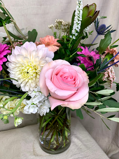 Florist «Flower Lab», reviews and photos, 2600 California Ave SW, Seattle, WA 98116, USA
