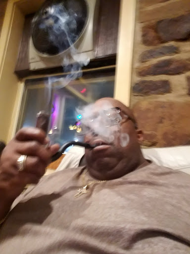 Cigar Shop «Slow Burns Cigar Shoppe & Smoking Lounge», reviews and photos, 701 Frederick Rd, Catonsville, MD 21228, USA