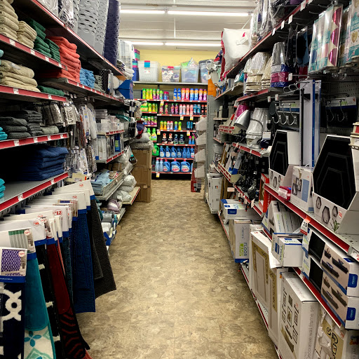 Dollar Store «FAMILY DOLLAR», reviews and photos, 1166 Normandy Dr, Miami Beach, FL 33141, USA