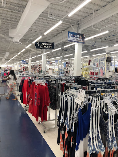 Department Store «Shoppers World (#25 Reisterstown Plaza)», reviews and photos, 6790 Reisterstown Rd, Baltimore, MD 21215, USA