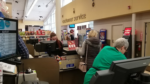 Grocery Store «Safeway», reviews and photos, 401 A Ave, Lake Oswego, OR 97034, USA