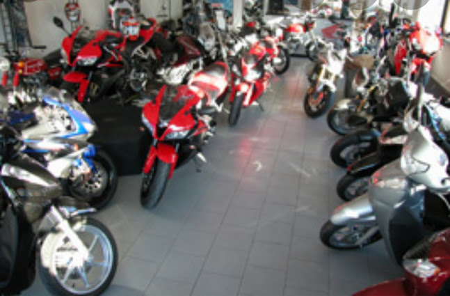 Kommentare und Rezensionen über Honda Moto - Fiorenzo Tommasi Moto