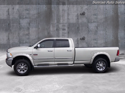 Car Dealer «Sunrise Auto Sales», reviews and photos, 16001 SE McLoughlin Blvd, Milwaukie, OR 97267, USA