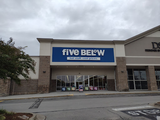 Variety Store «Five Below», reviews and photos, 11018 Parkside Dr, Knoxville, TN 37934, USA