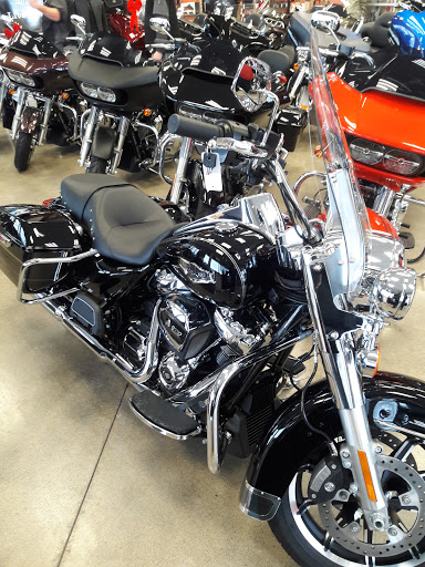 Motorcycle Dealer «Brighton Harley-Davidson», reviews and photos, 5942 Whitmore Lake Rd, Brighton, MI 48116, USA