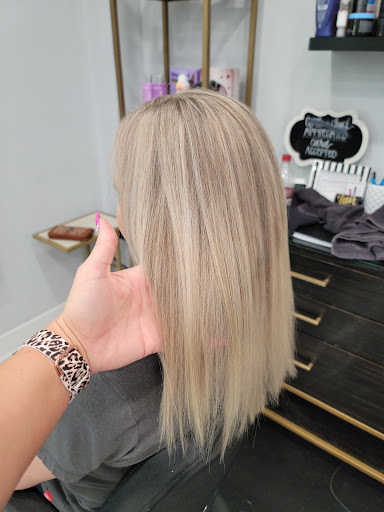 Facial Spa «Mystique Hair Salon», reviews and photos, 2244 W Main St, Norman, OK 73069, USA