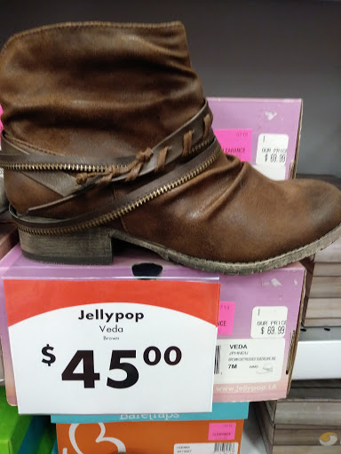 Shoe Store «Shoe Carnival», reviews and photos, 360 John R Rd, Troy, MI 48083, USA