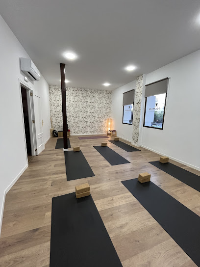 Centro de yoga, Namah Yoga Studio