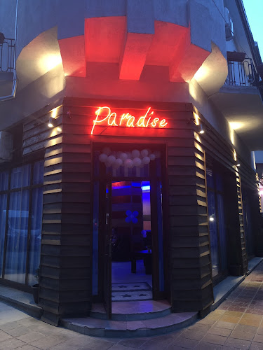 Отзиви за Club Paradise в Лом - Бар