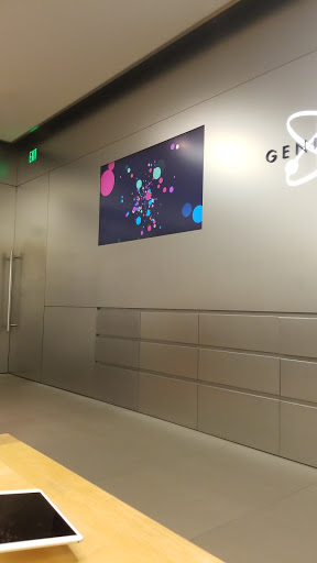 Computer Store «Apple Willow Grove Park», reviews and photos, 2500 W Moreland Rd, Willow Grove, PA 19090, USA