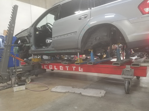 Auto Repair Shop «Caliber Collision», reviews and photos, 2110 Aviation Dr, Upland, CA 91786, USA