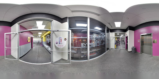 Gym «Planet Fitness», reviews and photos, 82 W 225th St, Bronx, NY 10463, USA