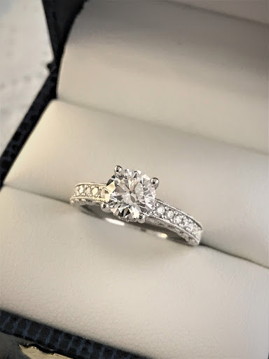 Jeweler «Florida Estate Jewelry», reviews and photos, 14841 N Florida Ave, Tampa, FL 33613, USA