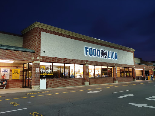 Food Lion, 264 Turkeysag Trail A, Palmyra, VA 22963, USA, 